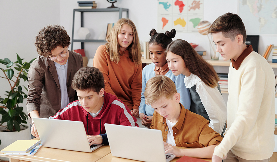 comparte contenido de valor para aumentar tu matricula escolar